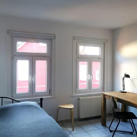 Urbanes In Gaeste-wohnung בית אירוח *